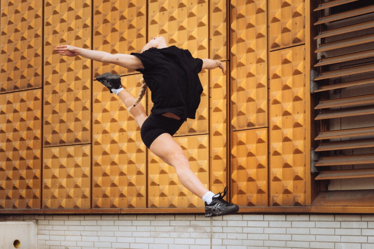 critique sunny dancer dit